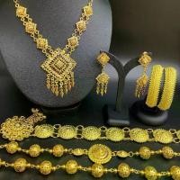 ราคา CodVintage Jewelry ชุดเครื่องประดับไทย สร้อยคอ ต่างหู เข็มขัด สร้อยสังวาลย์ (1734306968728470830)