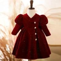 ราคา ชุดเดรสเจ้าหญิงสำหรับเด็กผู้หญิงฤดูใบไม้ร่วงฤดูหนาวใหม่ สีแดงไวน์ แขนยาว ชุดกำมะหยี่ วันเกิด ปีใหม่ ชุดวันเกิดแรกของเด็กผู้หญิง (1734019040149538092)