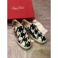 ราคา รองเท้า roger vivier แบรนด์เนม มือสองสภาพดี (1733885922381301446)