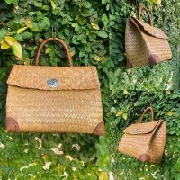 ราคา กระเป๋าสานกระจูด กระเป๋าถือขนาด8*7 เรียบหรู shoulder bag แบรนด์ มือ สอง ลดราคา (1733184542315873296)