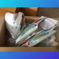 ราคา ชุดสีมีโอ Mio ตัวเก่า สีขาว (1733991767627826630)