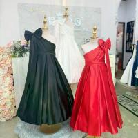 ราคา ชุดราตรีเด็ก ชุดเจ้าหญิง (*หน้าร้านอยู่รัชดา*)W19203 สีขาว แดง ดำ กระโปรงยาว ไหล่เบี่ยง เรียบหรู (1734270238930929060)