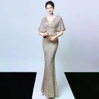 ราคา ชุดราตรีเลื่อม, สำหรับผู้หญิง, ชุดบอลงานเลี้ยงพรหม, คอวี, เดรสยาว, เหมาะสำหรับเพื่อนเจ้าสาว, สีทอง,กระโปรงหางปลาเอว ชุดราตรีออกงาน สีทอง ขาว ดำ เขียว เบอร์กันดีสีเงิน (1734243548973139688)