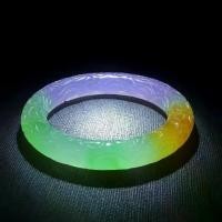 ราคา สร้อยข้อมือและกำไล หยกสามสีธรรมชาติ แถบกลม ลายมังกรแกะสลัก สีขาว สีเขียว สีเหลือง สร้อยข้อมือหยกหญิงสามสี สร้อยข้อมือ (1729997518838139875)