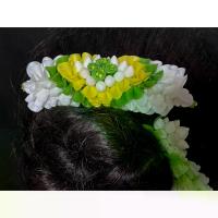 ราคา จัดส่งภายในประเทศไทย กิ๊ปติดผมมาลัยครึ่งซึก & อุบะดอกรักและดอกกุหลาบ สีเหลือง & ปิ่นปักผมดอกพุด งานฝึมือการประดิษฐ์ ทำจากดินไทย เครื่องประดับแฟชั่น (1732716826470941948)