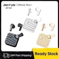 ราคา JNCFUN T02 ชุดหูฟังบลูทูธไร้สายอัจฉริยะ ขับเคลื่อนด้วย AI Assistant เหมาะสำหรับการเล่นเกมและชมภาพยนตร์ แบตเตอรี่ใช้งานได้ยาวนาน ใช้งานร่วมกับอุปกรณ์ Apple และ Android ได้ หูฟังเอ (1733650286327269076)