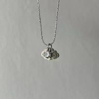 ราคา Scintila สร้อยคอก้อนเมฆสลักชื่อ(สามารถเลือกสีพลอยได้) ล็อกเก็ต ใส่ รูป ทอง หุ้ม ทองงาน แต่ง โหลสุ่ม เครื่องประดับ สแตนเลส ไม่ลอก ไม่ดําใส่ อาบน้ําได้ คอทอง ผู้ชาย (1732564469870528245)