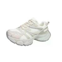 ราคา รองเท้าผ้าใบผู้หญิงสไตล์แด๊ด 2025 แฟชั่นใหม่ฤดูใบไม้ผลิและฤดูร้อน อเนกประสงค์ ตาข่ายระบายอากาศ พื้นหนาสูงขึ้น รองเท้าลำลองสำหรับกีฬา เทรนด์ รองเท้าส้นสูง 2 นิ้ว (1733143411557238032)