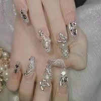 ราคา เล็บปลอม สไตล์สาวฮอต ยาว ใส ประกายหัวใจ หรูหราระดับพรีเมียม colorher เล็บ ปลอม (1732964239017477169)