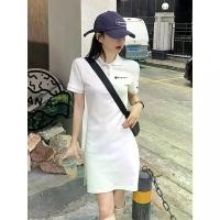 ราคา ชุดโปโล สไตล์สปอร์ตสำหรับผู้หญิง แชมป์ เป้าหมาย ฤดูร้อน 2025 มาใหม่ เอวสลิมมิ่ง เสื้อยืดสีขาว กระโปรงแยก เสื้อ ลิเวอร์พูล แท้ (1732337242229802879)