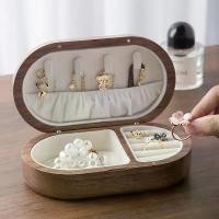 ราคา กล่องเครื่องประดับไม้เนื้อแข็งวอลนัทดำอเมริกาเหนือ กล่องเก็บสร้อยข้อมือ สร้อยคอ แหวน กล่องเครื่องประดับไม้ทั้งหมด กล่องเครื่องประดับไม้ (1734269106671486203)
