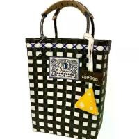 ราคา ตะกร้าถือมือทันสมัย กระเป๋าทอมือ ตะกร้าเก็บผัก ความจุขนาดใหญ่ ของขวัญพลาสติกสีสันสดใส brandname แท้ รับ แบรนด์เนม รับ แบรนด์เนม รับ แบรนด์เนม รับ แบรนด์เนม (1733331765027964459)