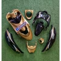 ราคา ชุดสี ฟีโน่ตัวแรก ฟีโน่เกย์รวม ฟีโน่ FINO สีดำทอง พลาสติกเกรดดีAAA งานสีละเอียด รับประกันการแตกหักเสียหาย จาน สวิตช์ แท้ น้ํามัน เครื่องมอเตอร์ไซค์ เจาะ เบรค หน้า กระจก มอเตอร์ไซด์ (173380110235340111