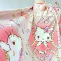 ราคา Kiss Me Doll ผ้าพันคอ/ผ้าคลุมไหล่ Kitty ขนาด 100x100 cm. (1734059372957500936)