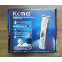 ราคา ปัตตาเลี่ยนไร้สาย Kemei รุ่น KM-5017 ออล-อิน-วันครบเครื่อง! ตัดผม แต่งหนวดเครา แกะลายไทย กันจอน ตัดขนหู-จมูก ได้ในเครื่องเดียว น้ำหนักเบา จับถนัดมือ อุปกรณ์แน่น 12 ชิ้น ผม มีด โกนหนวด ขนาดเล็ก (173400