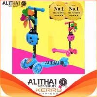 ราคา COD Alithai Scooter สกู๊ตเตอร์ 4 ล้อ มีไฟกระพริบที่ล้อ สกู๊ตเตอร์ขาไถ สกู๊ตเตอร์เด็ก ปรับความสูงได้ 3 ระดับ พร้อม เต่าทอง กังหันลมดอกไม้TikTok (1733865167508833885)