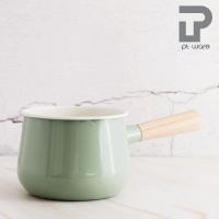 ราคา [พร้อมส่ง] หม้อ หม้อด้าม หม้อด้ามเคลือบอินาเมล ตรานกเพนกวิน ขนาด 1.5ลิตร แบบไม่มีฝาปิด สีเขียว (1733140329690597229)