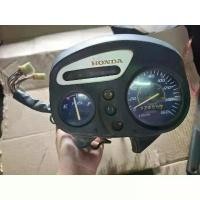 ราคา ✽เรือนไมล์ เทน่า-นิว(4เกียร์5เกียร์)แท้เดิม✥ (1733715283451217827)