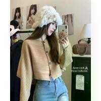 ราคา เสื้อสเวตเตอร์คาร์ดิแกนย้อนยุคสั้น ดีไซน์สำหรับผู้หญิง ฤดูใบไม้ร่วง 2024 มาใหม่ สไตล์ลำลอง ทรงหลวม ถักนิตติ้ง เสื้อแขนยาว เสื้อ ไหม เสื้อ ไหม แก้ว แท้ Clothing Lady Women (1731113670772296565)