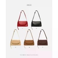 ราคา WHISPERWHITE - FOLD Bag (Vegan Leather) กระเป๋าหนัง vegan ฝาพับ สะพายได้ 2 แบบ (1733629080539400157)