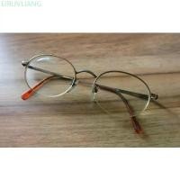 ราคา Vintage Geoffrey Beene Half Frame Glasses Size 51/19 143mm สีทอง ขายดี (1733586320132245378)