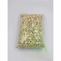 ราคา เม็ดมะม่วงหิมพานต์หักใหญ่ มะม่วงหักใหญ่ แบบดิบ ขนาด 500 กรัม honeycomb candy fruit (1732789512818427832)