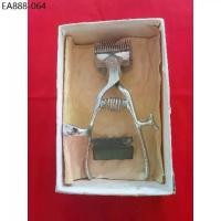 ราคา ปัตตาเลี่ยนมือ กรรไกรตัดผม โบราณ พร้อมกล่อง Hair Clipper "Made in Japan" (1734311043499722628)