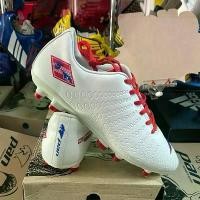 ราคา รองเท้าสตั๊ดpan รุ่นล่าสุด (1734322843933639714)