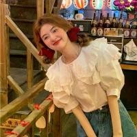 ราคา เสื้อเบลาส์ เสื้อเชิ้ต สีขาว ดีไซน์ตุ๊กตาสองชั้น แขนสั้น ประกบลูกไม้ ทรงหลวม สไตล์หวาน (1731259444605454291)
