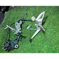ราคา ชุดแม่ปั๊มดีสค์เบรคหลัง+พักเท้ายกชุดได้ครบตามในภาพจริง Yamaha M-SLAZ 150 ปี2016-2018แท้มือสอJ (1734152868884612942)