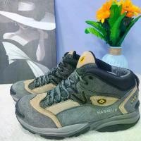 ราคา รองเท้าเดินป่า มือสอง สภาพดีเยี่ยม พร้อมใช้งาน (1734083529930737025)