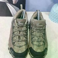 ราคา รองเท้าเดินป่า มือสอง สภาพดี พื้นเต็ม พร้อมใช้งาน (1734080815105410433)