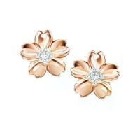 ราคา PRIMA ต่างหูเพชรรูปดอกไม้ ( ซากุระ ) ตัวเรือน 9K สี Rose Gold รหัสสินค้า 991E1325-01 จำหน่ายเป็นคู่ (2 ชิ้น) (1734373813630371543)