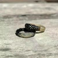 ราคา แหวน แหวนหางช้าง เครื่องประดับ แหวนมงคล แบบปลอก5 หางสีดำผสมขาว ของดีเมืองช้าง ของแท้ตลอดชีพ (1734431168491324731)