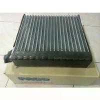ราคา คอยล์เย็น ตู้แอร์ อัลติส ALTIS 2001-2018 Vigo / fortuner / Commuter / Innova / Prius แอร์ รังผึ้ง (1734405115060061649)