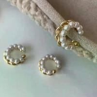 ราคา New Korean Gold Color Double Circle Twist Pearl Ear Cuff Vintage Geometric Circle Earcuff Fake Piercing Pearls Clip on Earings (1734085139049645105)