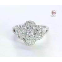 ราคา Clover-Shaped Diamond Ring แหวนเพชรกระจุกโคลเวอร์ 4 แฉก (1734281773624428045)