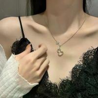 ราคา High Version V Gold Kirin Gourd Necklace Thick Plated 18K Rose Gold Full Diamond Hollow Fortune Pendant Chain (1733544812427511037)