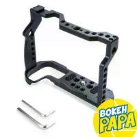 ราคา Cage Rig for Canon EOS R7 ( Camera Grip / กริป Lplate / Grip L-plate Canon EOS R7 เคส กล้อง แคนนอน case Canon R 7 ) (1729653021609331150)