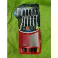 ราคา จัดส่งทันที. แปรงสีฟัน คอลเกต สลิมซอฟท์หัวแปรงสีขาว,ชาร์โคล แพ็ค 5,6 ด้าม) ทำความสะอาดลึกนุ่มนวล บริเวณร่องเหงือกและซอกฟัน !! (1734300346281067771)