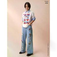 ราคา Pomelo. x Moomin กางเกงยีนส์ทรงขาบานปักลาย / Pomelo. x Moomin Embroidered Wide-Leg Jeans (1734203074281112667)