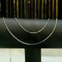 ราคา สร้อยคอ 18K ดีไซน์โซ่วิ้งรูดได้ ยาว18นิ้ว ทองขาว (1733975945566455174)