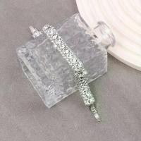 ราคา สร้อยข้อมือเพชรเต็ม สร้อยข้อมือ Moissanite ฝังเงิน หนึ่งชิ้น (1732574597537891345)