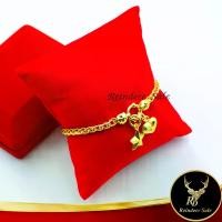 ราคา 【ส่งฟรี】 สร้อยข้อมือ สร้อยข้อมือแฟชั่น ลายหางกระรอกห้อยหัวใจดาวจิกเพชรคั่นตุ้ม น้ำหนัก 1 บาท งานเคลือบแก้ว ชุบเศษทอง แถมฟรีตะขอสำรอง (1733330140993651901)