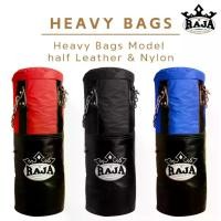 ราคา กระสอบทราย กระสอบซ้อมมวยราชา กระสอบซ้อมเตะ แบบหนังแท้ครึ่งไนลอน Raja Boxing Heavy Bags half Leather&Nylon (1729646367119608473)