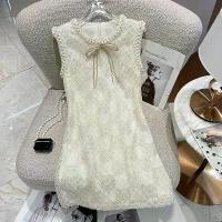 ราคา Golden Silk Butterfly Light Luxury Heavy Industry Beaded Gold Silk Bowknot Tassel High-end Design Niche Sleeveless Dress for Women (1733090898238736313)