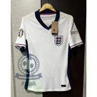 ราคา ใหม่!!เสื้อฟุตบอลทีมชาติอังกฤษ ชุดเหย้าและเยือน เกรดผู้เล่น เสื้อเชิ้ตสีขาวเปล่า พร้อมตราสัญลักษณ์ยูโร รับประกันคุณภาพ [PLAYER] (1734212462040942131)