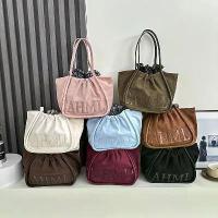 ราคา E Tote Bag Deer Leather Velvet Crossbody Bag Embroidered Fashion Women's Bag High-end Mini Handbag Shoulder Bag (1733519169286538428)
