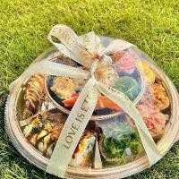 ราคา กล่องบรรจุพลาสติกสองชั้น, ฉากกั้นพลาสติก, โปร่งใส, เหมาะสำหรับซูชิและซาชิมิ, ผลไม้สด, ผลไม้สด, ถาดกลมแบบใช้แล้วทิ้ง, บรรจุภัณฑ์ โคมลอย ติด หมอนผูกข้อมือ floating christmas ถุงผ (1731607816277429031)