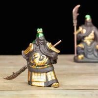 ราคา รูปปั้นจีน กวนหยูและกวั่ง ทหารจีนโบราณ รูปปั้นชา เคลือบสีเขียวและสีทอง ใช้ซ้ำได้ เหมาะสำหรับอุปกรณ์พิธีชงชา ของตกแต่งบ้าน ของขวัญธุรกิจ กิจกรรมในโรงเรียน ทางเลือกในอุดมคติสำหรับชา (1732899875688056815